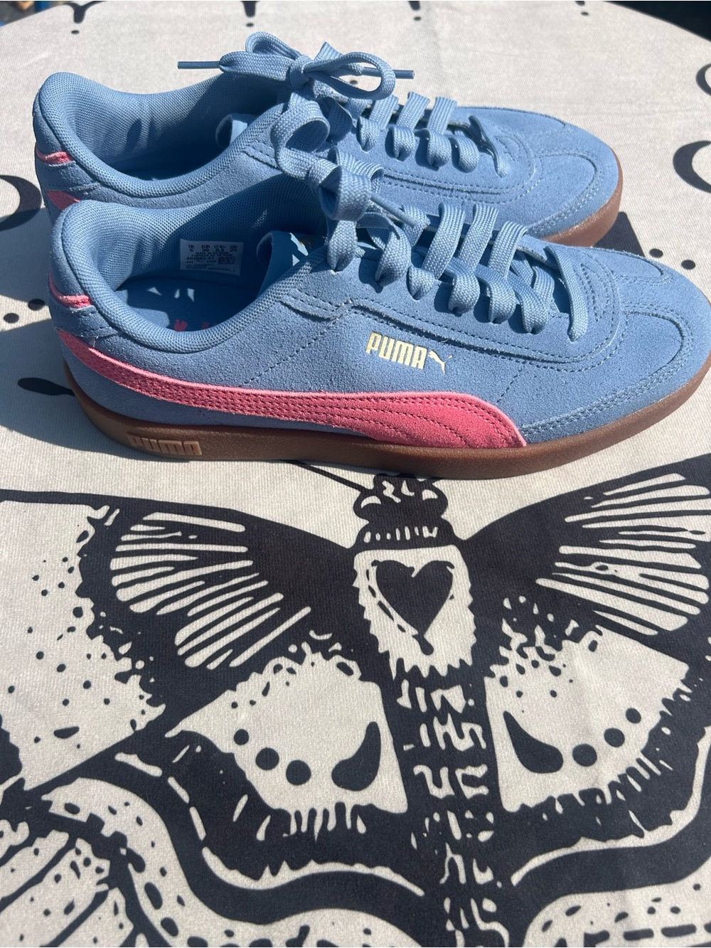 Pumas Women’s 8.5 Brand New